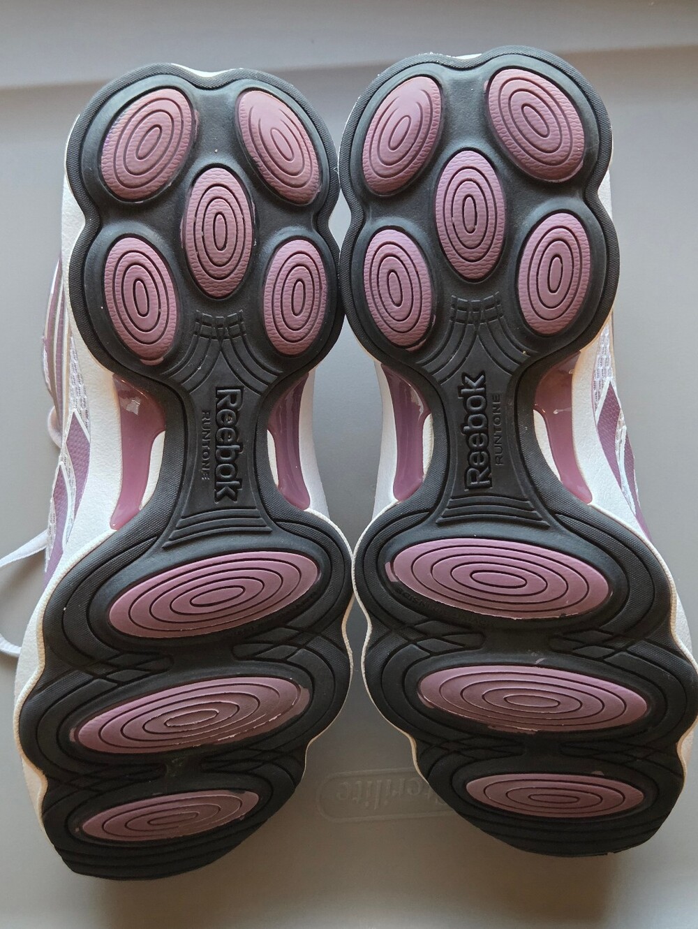 Lk New Reebok Runtone - 8 - Picture 3 of 3